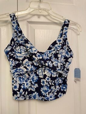NWT LANDS’ END Floral Shorter Length Tankini Top Wrap Look Size 4 D